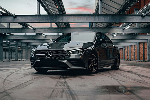 Mercedes auf Goodyear-Reifen