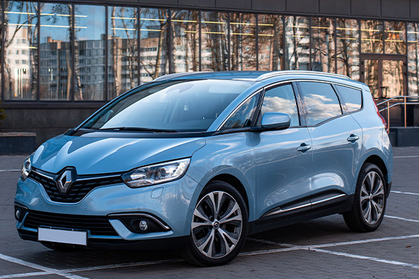 Renault auf Goodyear-Reifen