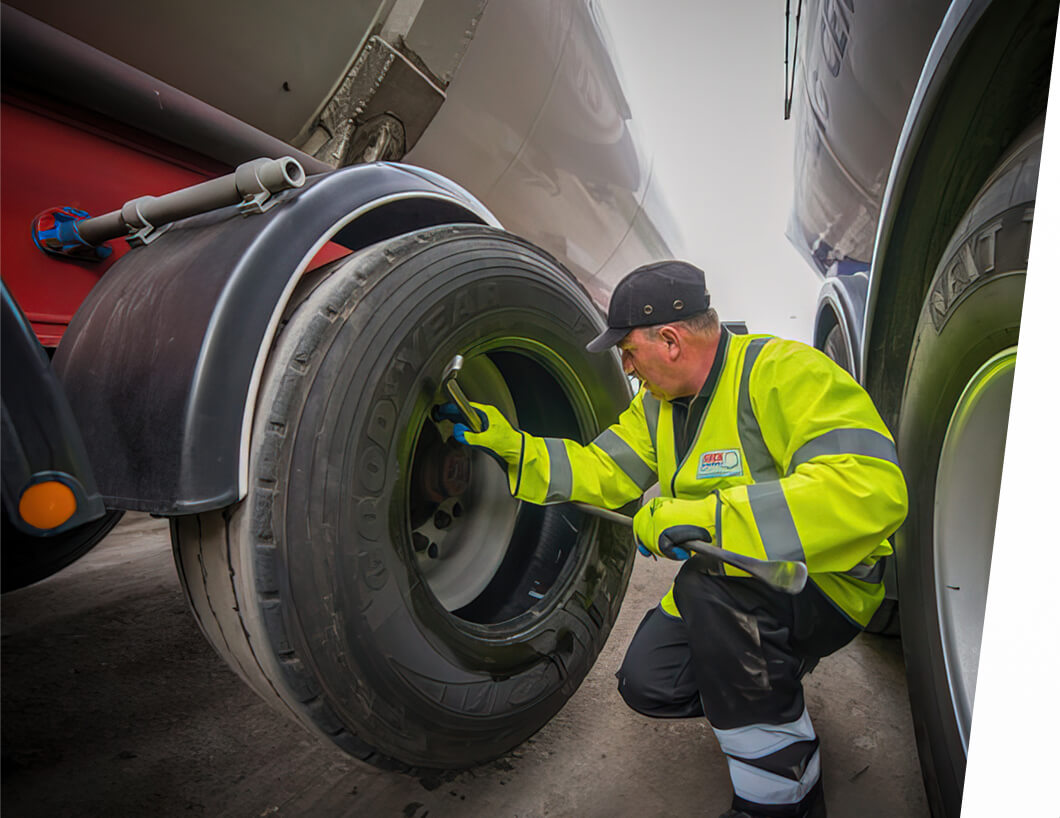 Reifenpanne, Pannenhilfe, Lkw, ServiceLine24