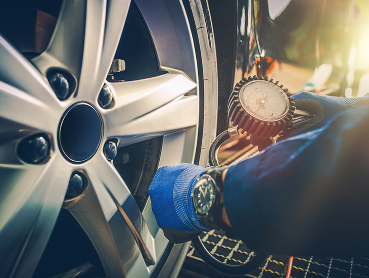 Taking your tyre pressure to pass your MOT