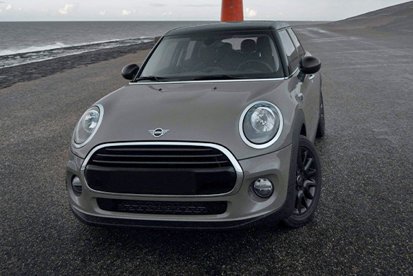 Mini sugli pneumatici Goodyear