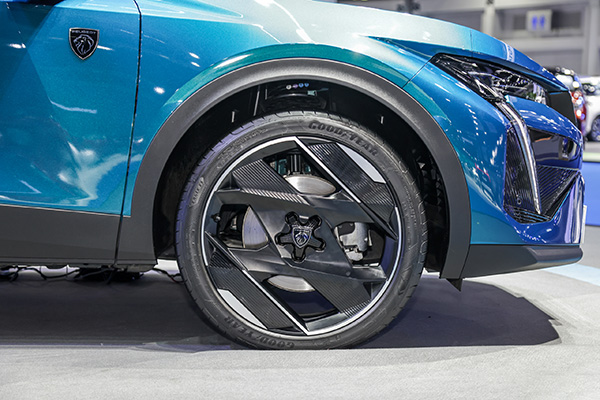 Peugeot sugli pneumatici Goodyear