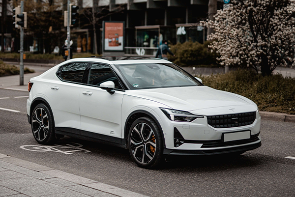Polestar sugli pneumatici Goodyear