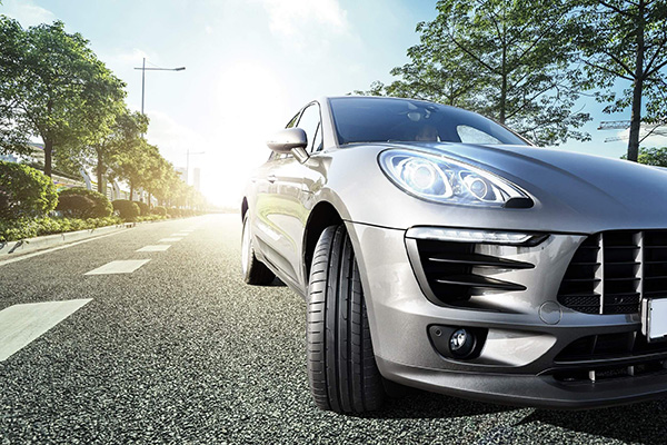Porsche sugli pneumatici Goodyear