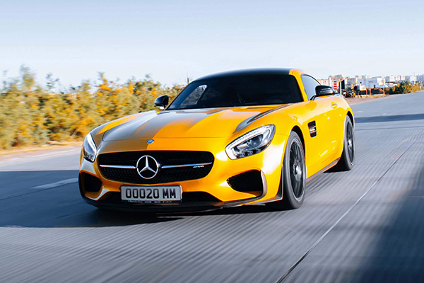 Mercedes op Goodyear banden